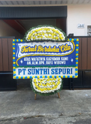 Papan Bunga Duka di Sape