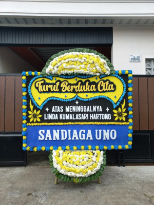 Papan Bunga Duka di Sape